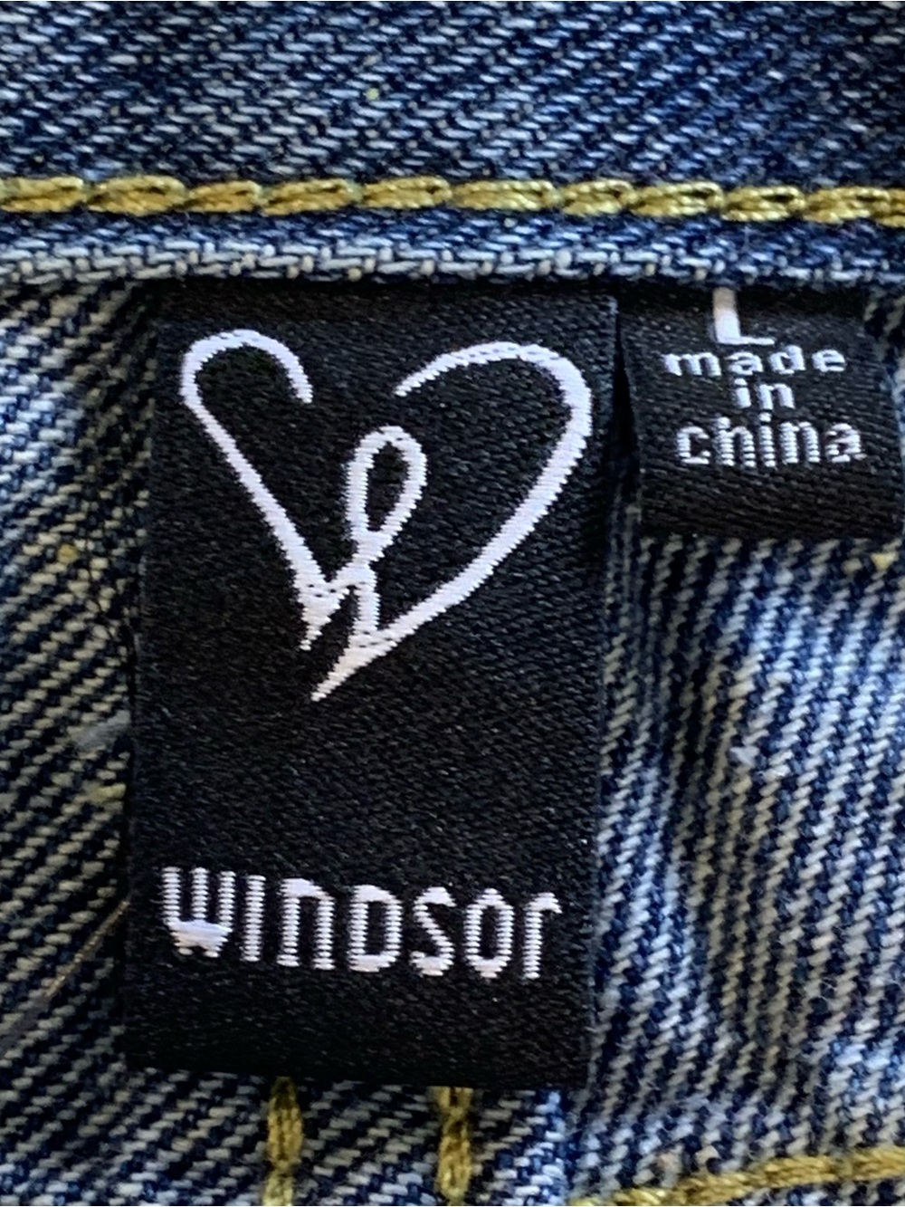 Windsor On The Fringe Denim Shorts Size Large - Picture 5 of 10